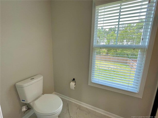 Photo - 141 Burnside Dr