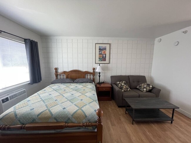 Photo - 601 E North St Unit Studio A