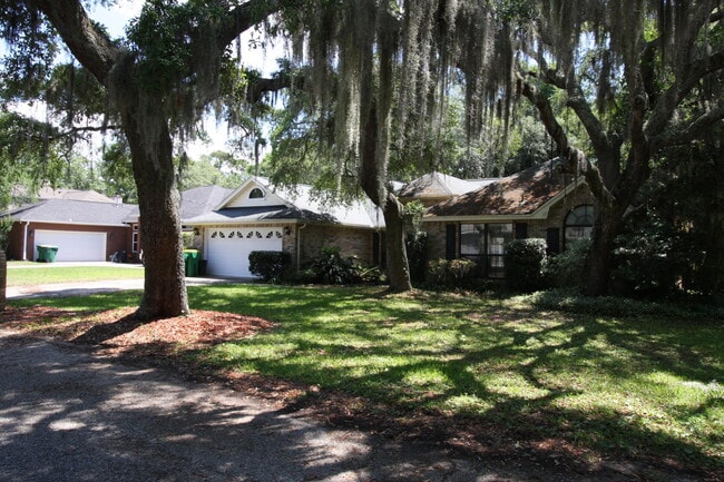 Photo - 6 Kimbrough Rd House