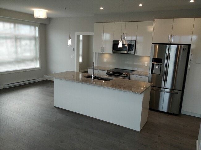 Photo - 45562 Airport Rd Unité 404