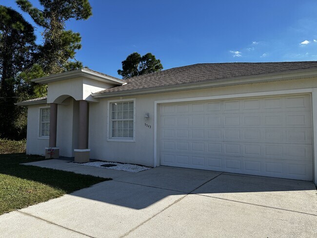 Photo - 5543 Dinuba Ave