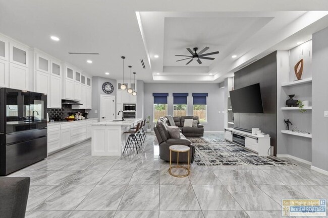 Photo - 9388 N Queen Palm