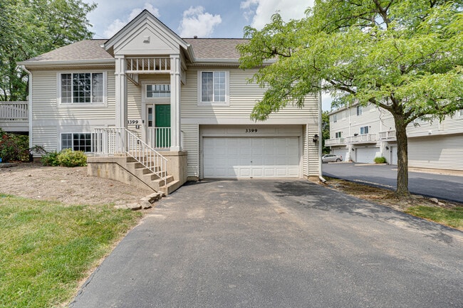 Building Photo - 3399 Ravinia Cir Rental