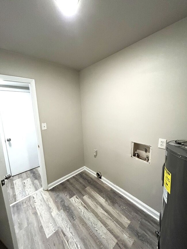 Riverbend Apartments
