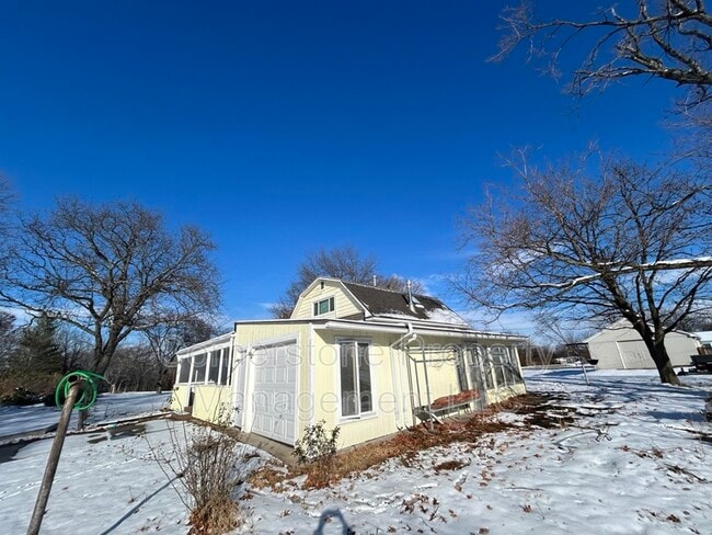 Photo - 1011 Cedar St