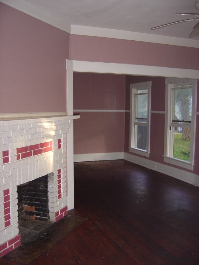 Photo - 311 Pennsylvania Ave