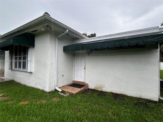 Photo - 7630 SW 73rd Pl Unidad 1