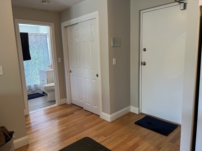 Photo - 559 Willard St Unit 6