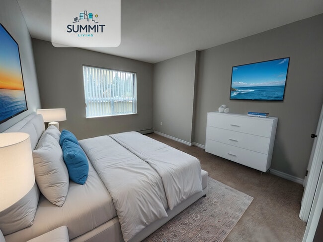 Photo - 535 Proudfoot Place