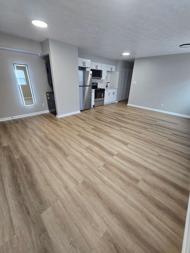 Photo - Welcome Home to Bellagio South Living: Where Comfort Meets Convenience Unit 265-04