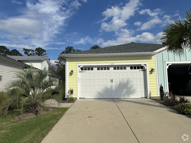 Building Photo - 1313 Beachcomber Blvd Rental