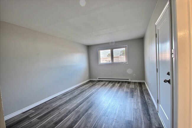 Photo - 75 8 St Unité 75