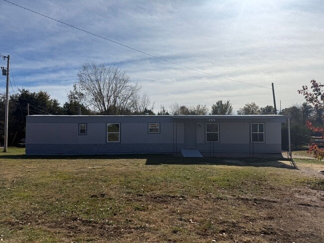 Building Photo - 3 Bedroom 1.5 Bath Mobile Home in Mosheim, TN