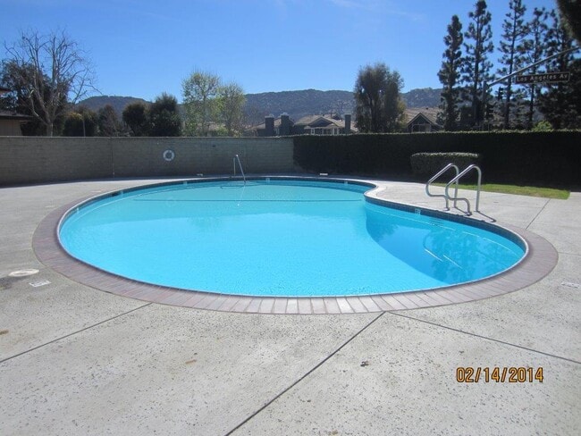 Building Photo - 2077 N Avenida Refugio Rental
