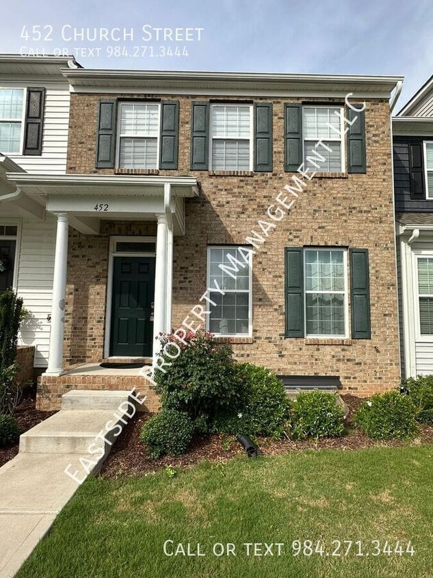 Photo - 452 Church Street-
