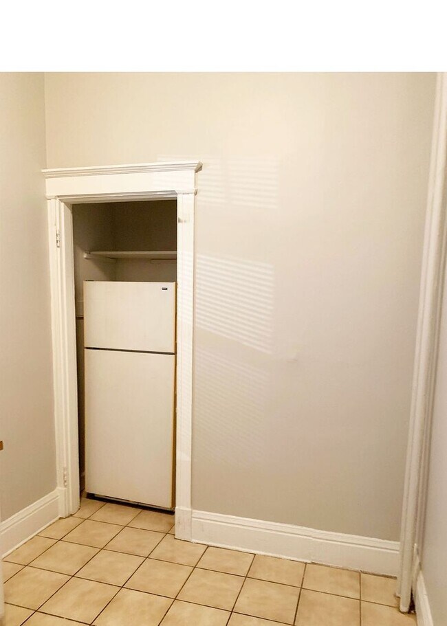 Photo - 3227 Jefferson Ave Unit 3227-02