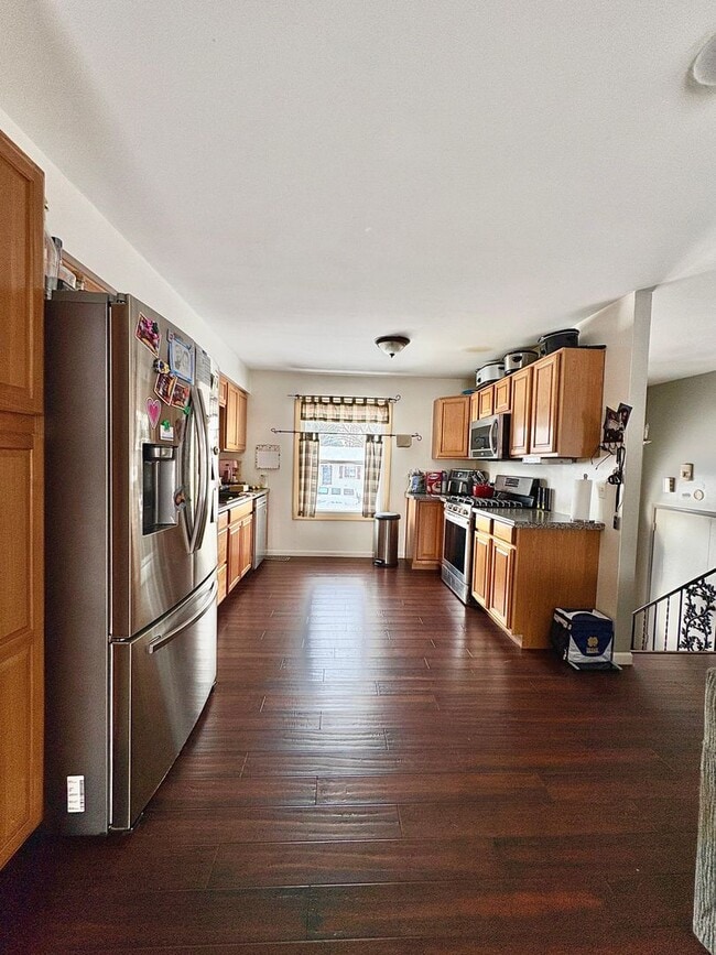 Photo - Twyckenham Hills Gem – 4BR with Lower Level Family Suite