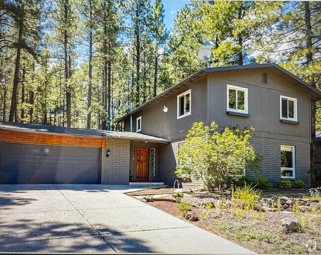 Building Photo - 1455 W University Heights Dr N Rental