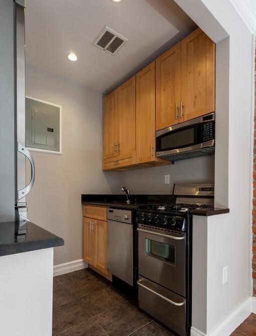 Photo - 179 Essex St Unidad 3