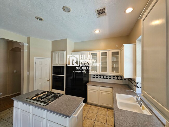 Photo - New Territory Oasis: Private Pool & Great Location