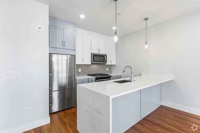 Building Photo - 181 Bennington St Unit 4 Rental