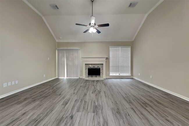 Building Photo - 5322 Willow Knoll Ct