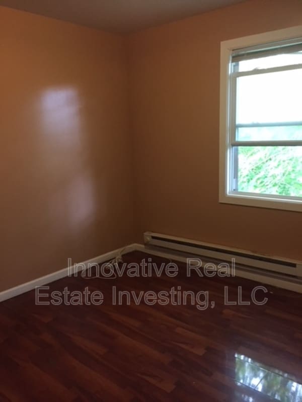 Photo - 530 N 53rd St