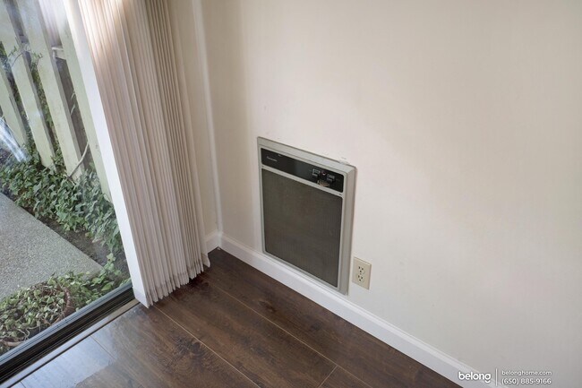 Photo - 1070 Mercedes Ave Unit 7