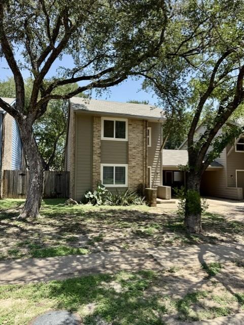 Photo - 1500 Summer Creek Dr
