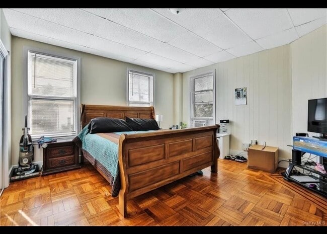 Photo - 185 Grand St Unit 2