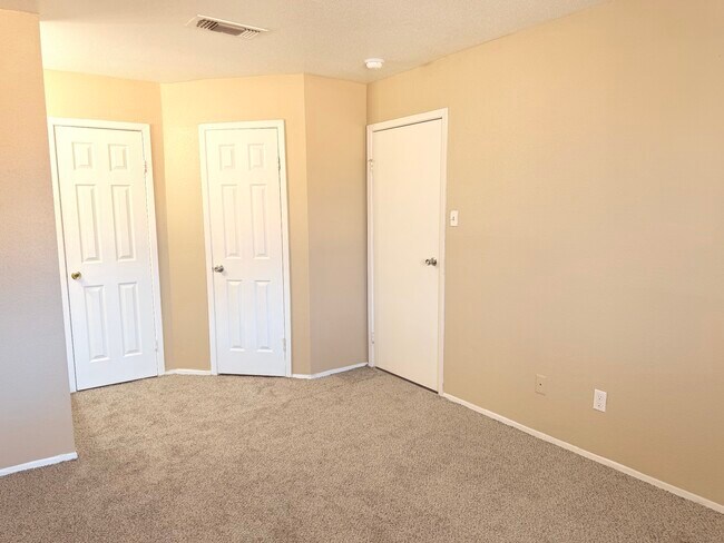 Photo - 12655 Ashford Meadow Dr Unidad D