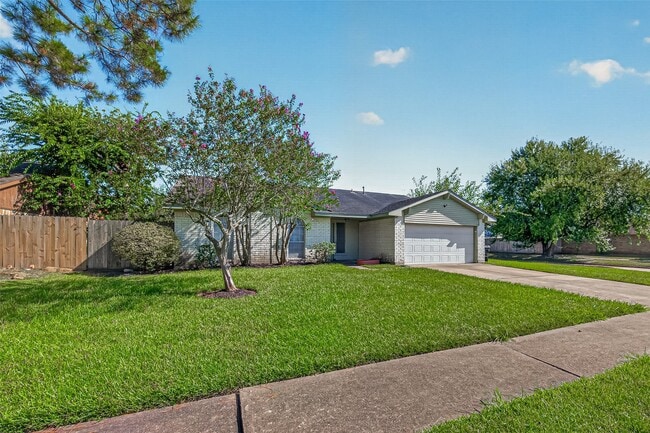 Building Photo - 9850 Sagebud Ln