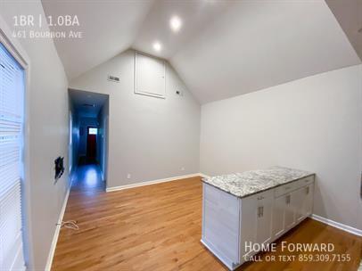 Photo - 461 Bourbon Ave