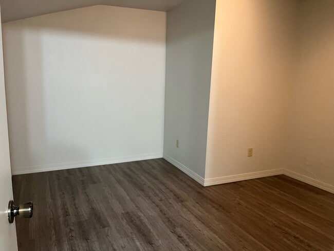 Photo - Jefferson Street Unit B