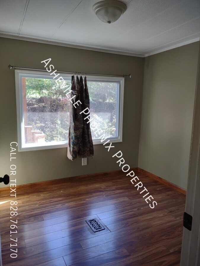 Photo - 115 Deaver Street