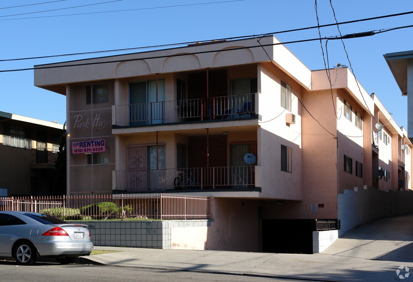 Photo - 531 E Hazel St