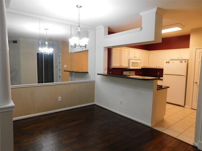 Building Photo - 1330 Old Spanish Trl Unit 2205