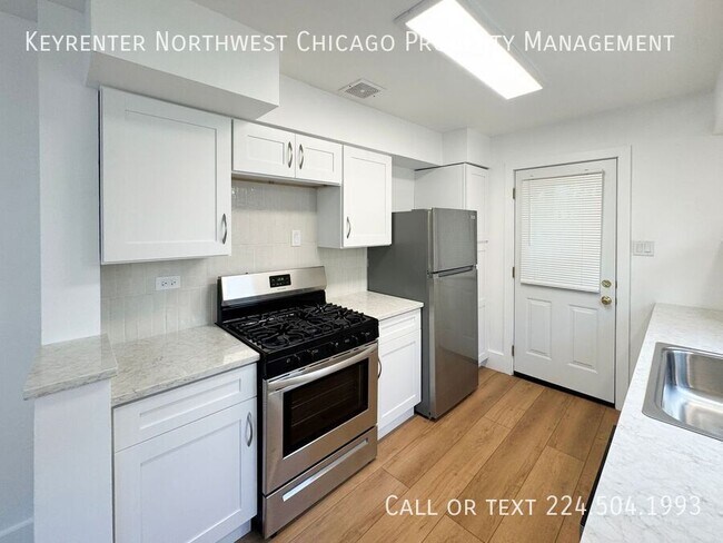 Photo - 332 N Smith St Unit 1