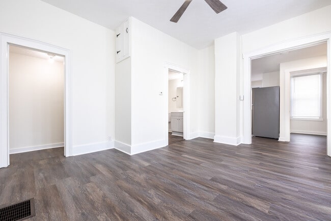 Photo - Detroit Unit A