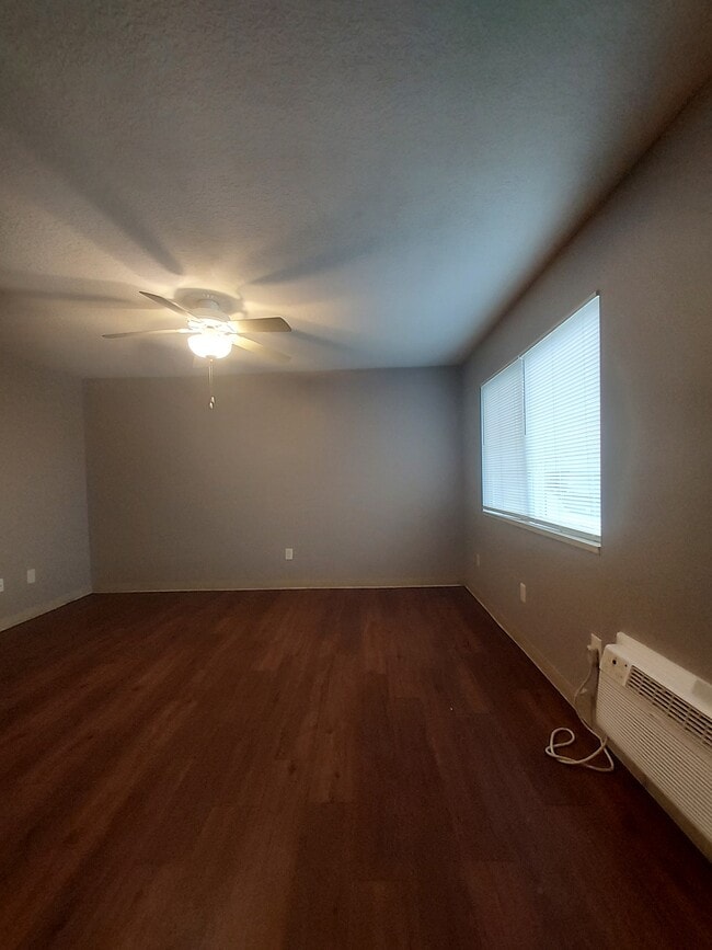 Photo - 169 S 6th St Unit A