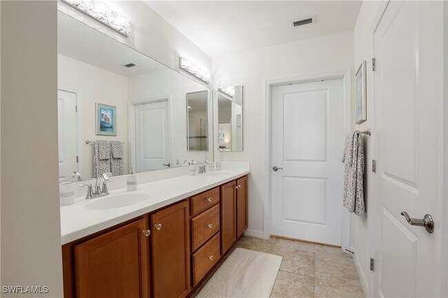 Building Photo - 15145 Palmer Lake Cir Unit 103