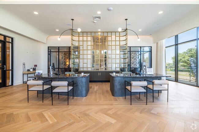 Photo - Presidium Valley View