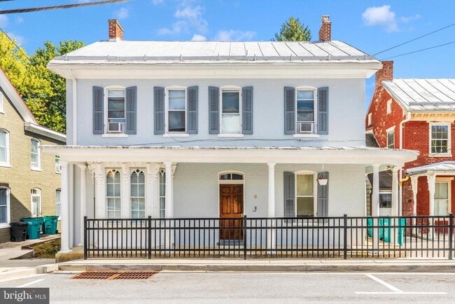 Building Photo - 6 S Main St Rental