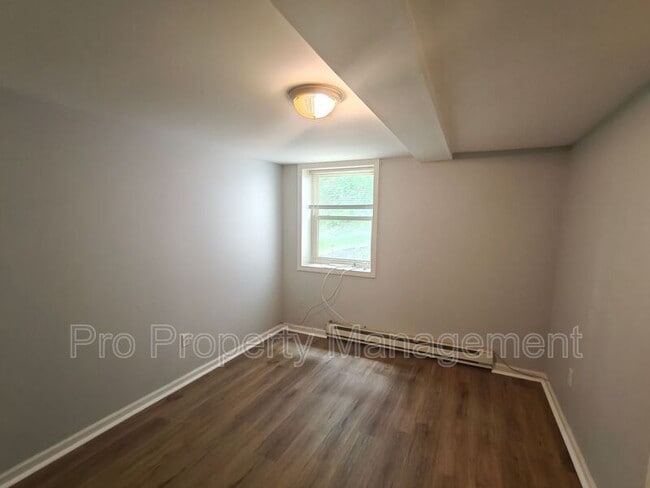 Photo - 14 Edgewood Rd