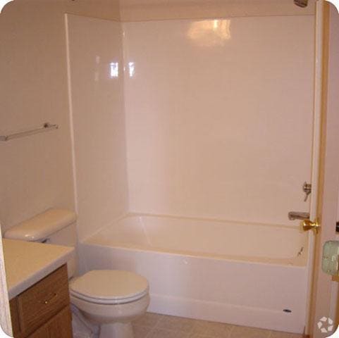 Bathroom - Crivitz Estates