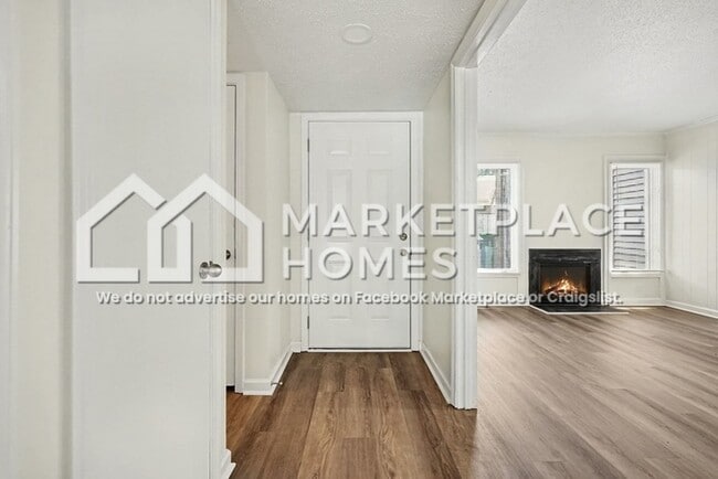 Photo - 80 Willowick Dr