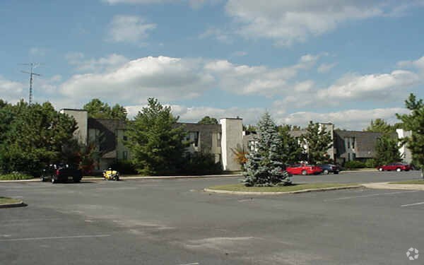 Hanover East Apartments - Hanover East Apartments
