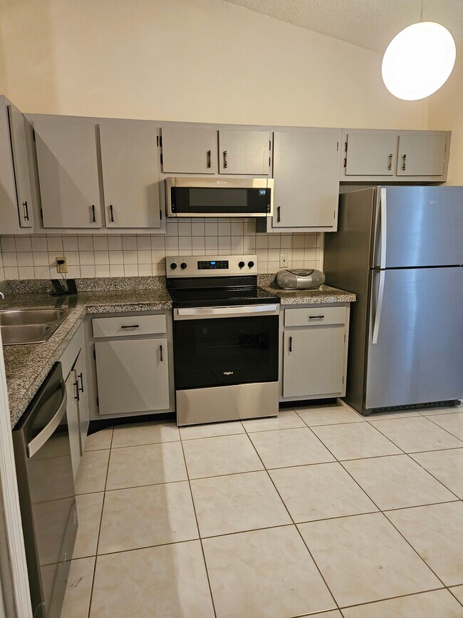 Photo - 1000 Martin Blvd