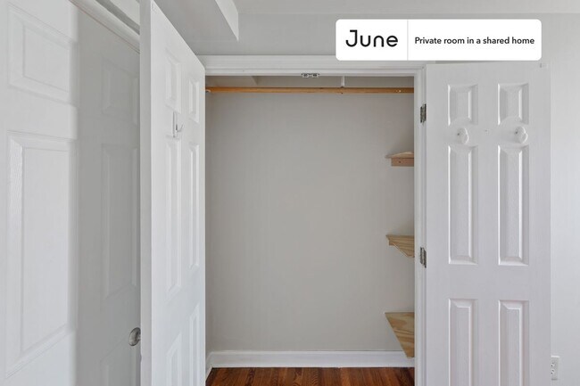 Room in Shared 2 bed/1 bath home in Brookland