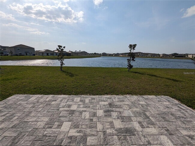 292 Pinewood Gardens Blvd
